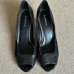 Liz Claiborne black peep toe high heel. Suede and leather. Size 8.5. Like new.